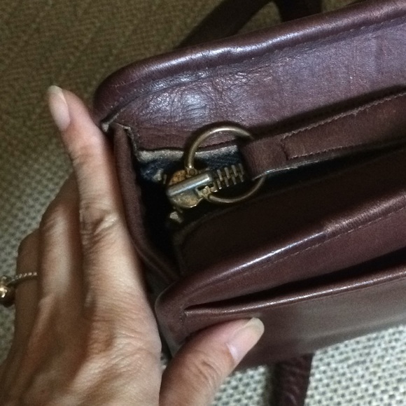 Coach mahogany shoulder/body cross bag 0263 927 - Picture 12 of 14